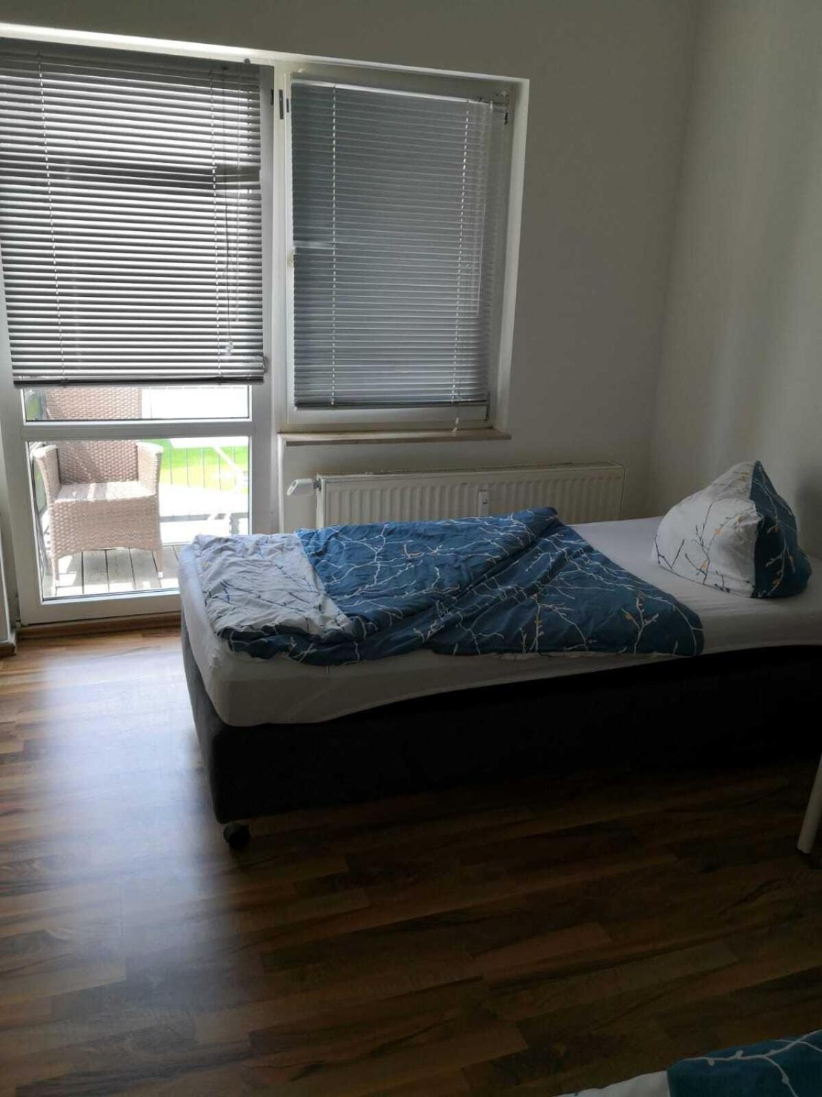 Hostel Im Medizinerviertel Halle  Room photo