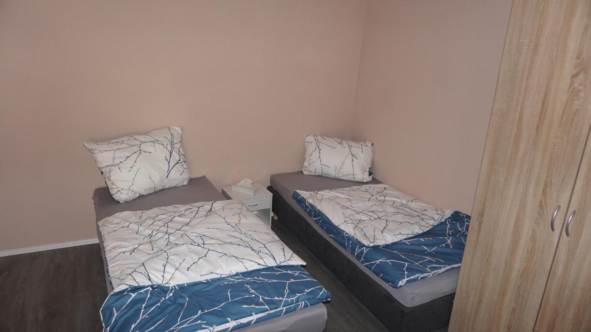 Hostel Im Medizinerviertel Halle  Room photo